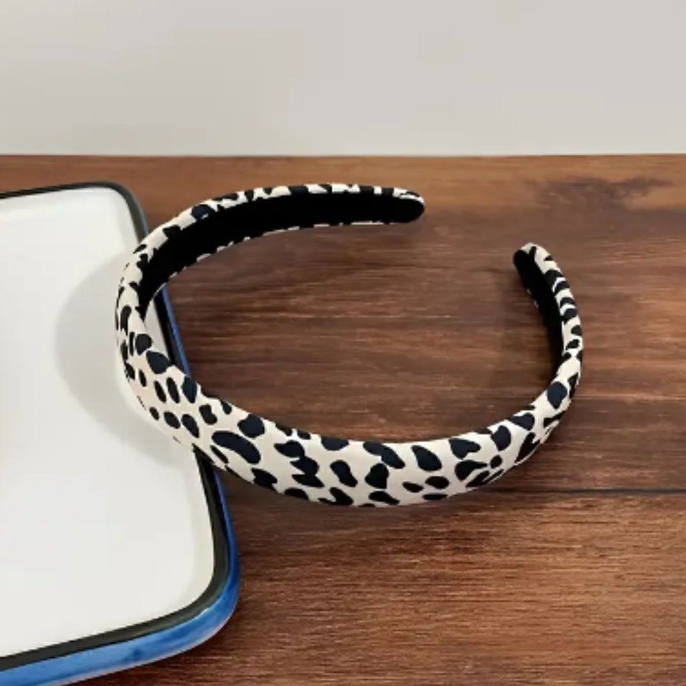 White Cheetah Satin Smooth Top Headband